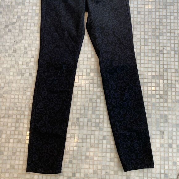 Cambio Parla Jeans with Black Stencil Design - Picture 4 of 14